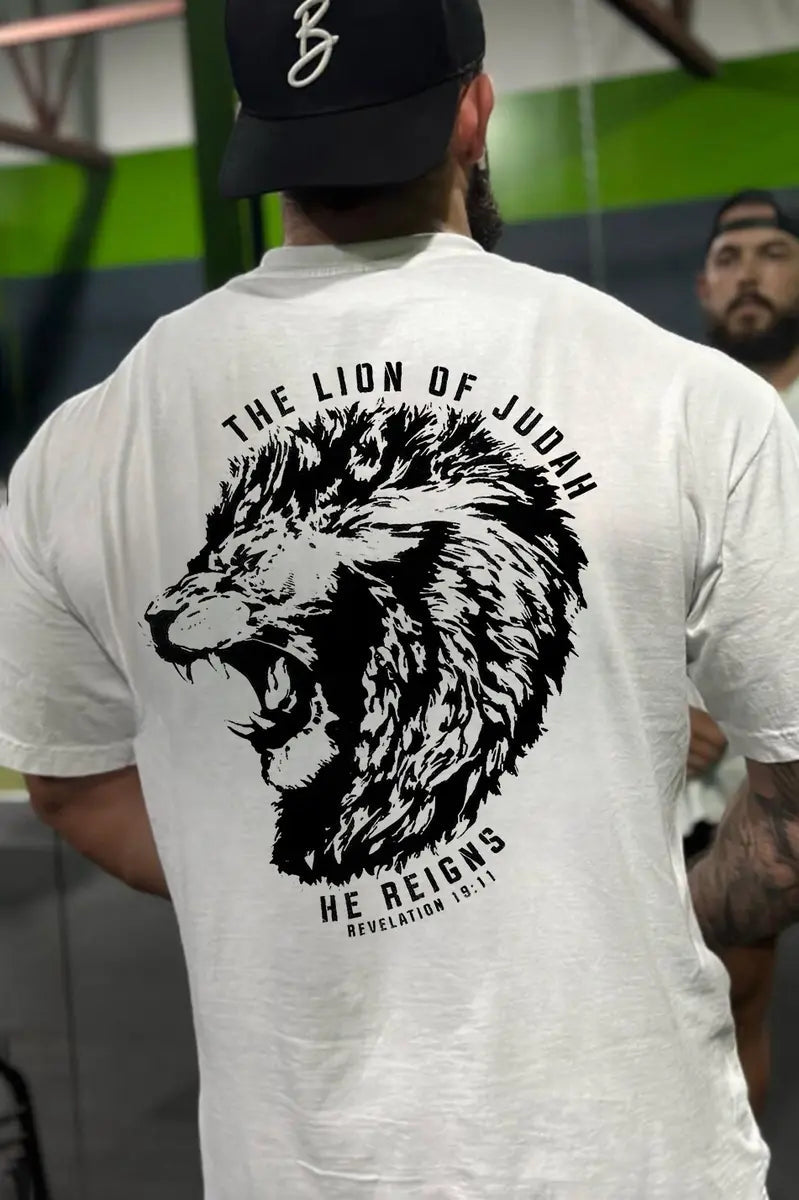 The Lion Of Judah He Reigns Printed Men's T-shirt