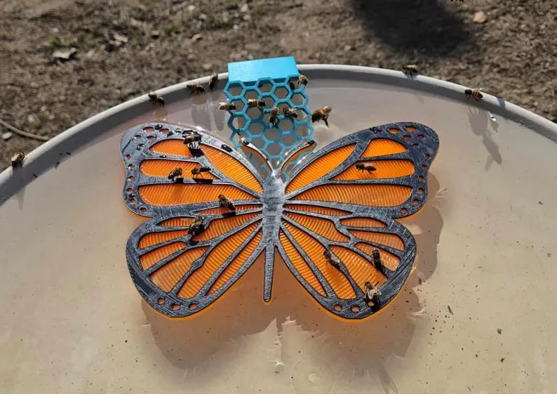 🐝Bee Floating Island - Dreamy and Natural Water Art