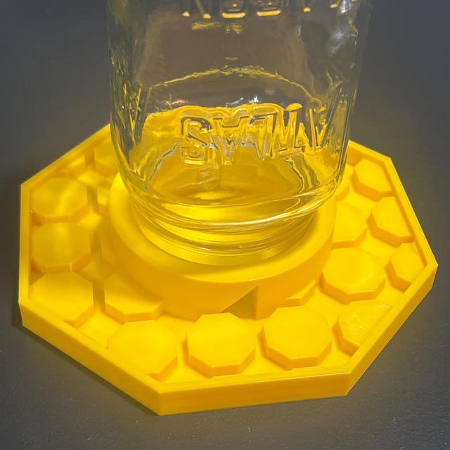 🔥Hot Sale 49% OFF - 🐝💦Bee Watering Dish (3D Printed)